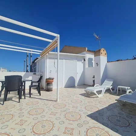 Apartment With Private Roof Terrace Torrevieja