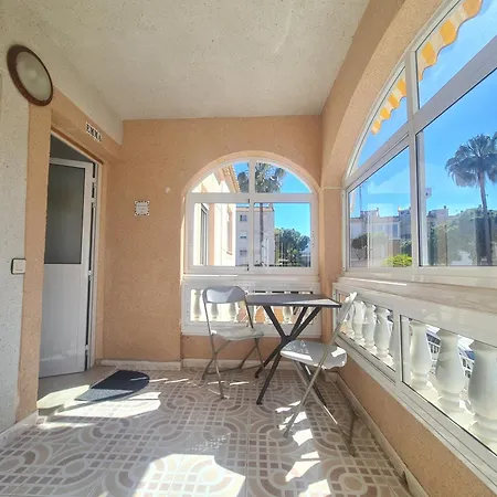 Apartment With Private Roof Terrace Torrevieja